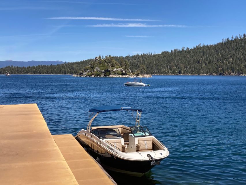 Lake Tahoe: Lakeside Highlights Yacht Tour - Whiskey Cove and the clear water