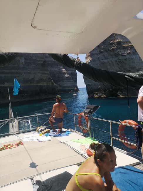 Lampedusa: Yacht excursion, swimming stops and typical lunch - A fish lunch that changes the value calculation