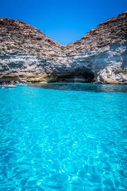 Lampedusa: Yacht excursion, swimming stops and typical lunch - Safety and comfort between the swim stops