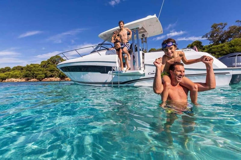 Latchi: Private Yacht Charter on Latchi Oasis - Food, drinks, and time at anchor