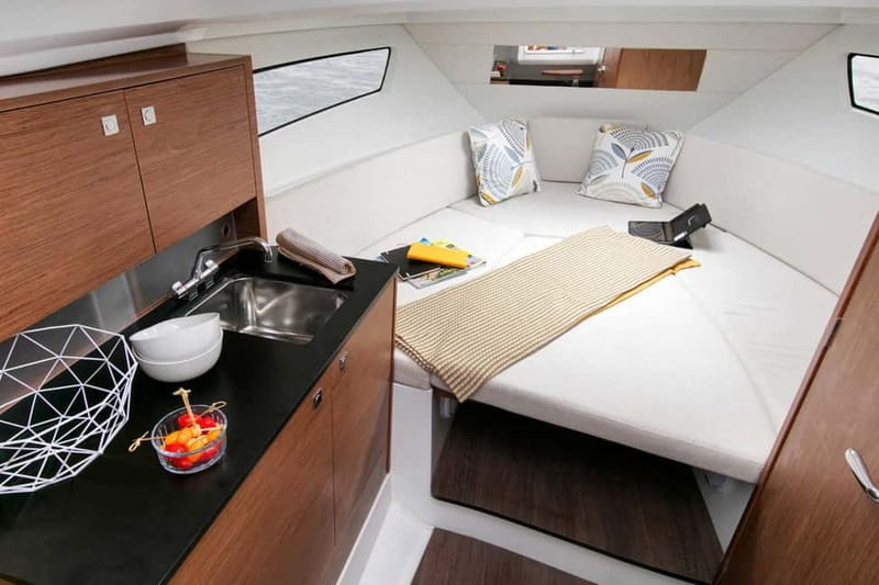 Latchi: Private Yacht Charter on Latchi Pearl - Choosing between two and six hours