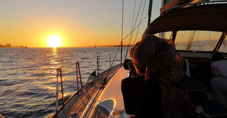 Lisbon: 2-Hour Sunset Sailing Tour on Luxury Sailing Yacht - Key points to know before sailing