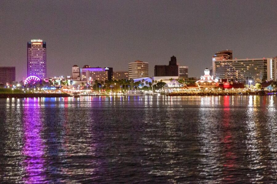 Long Beach: Private Night Yacht Cruise With City Lights - What the yacht feels like onboard