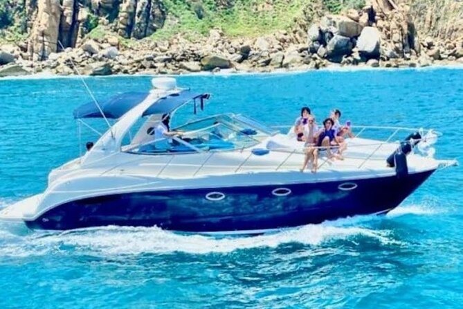 Los Cabos Whale Watching & Snorkel Adventure with Food & Drinks - Private service is the strongest reason to choose it