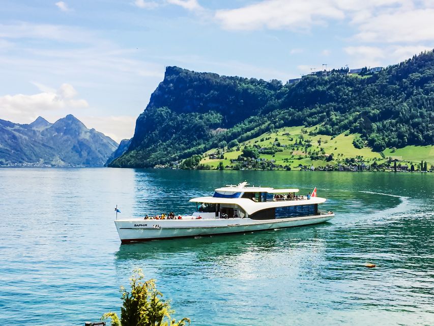 Lucerne: 1-Hour Cruise on Panoramic Yacht - Drinks, snacks, and the practical comfort of the yacht
