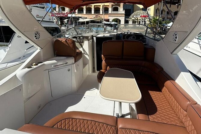 Luxury Experience on Private Yacht 34ft in Cabo - The crew and the pace of the outing