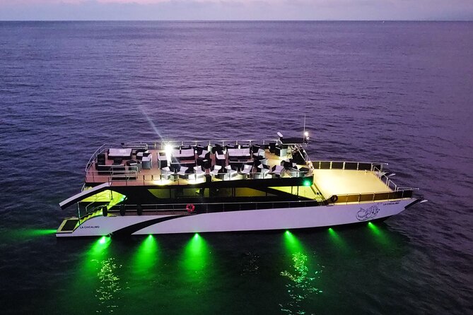 Luxury Mega Yacht 100' Limousine of the Sea 2: Puerto Vallarta - What comes with the yacht