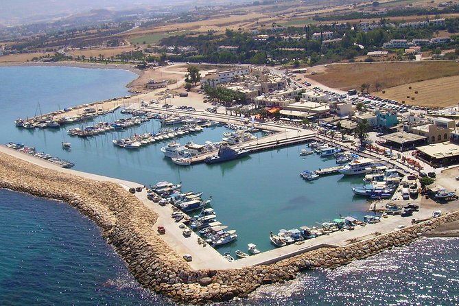 Luxury Private Motor Yacht Jeanneau NC33 to Blue Lagoon & more... - Why the Jeanneau NC33 matters