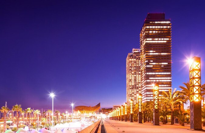 Luxury Private Yacht Sailing Tours in Barcelona - Drinks, snacks, and the little luxuries