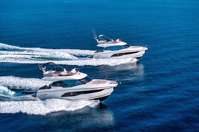 Luxury sunset cruise in Dubrovnik - Crew service is one of the strongest reasons to book