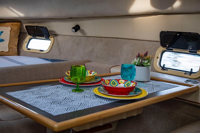 Luxury Yacht Charter and Arch Tour in Cabo San Lucas - A realistic way to plan your three hours