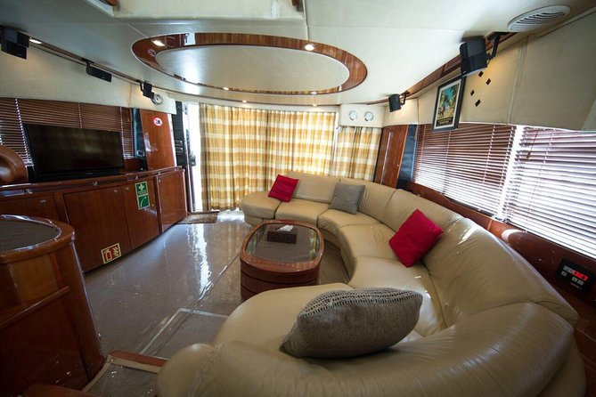 Luxury Yacht Tour Around Palm Island - Leaving Dubai Marina on a private yacht