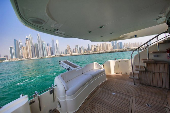 Luxury Yacht Tour Around Palm Island - Bringing your own food, drinks, and music