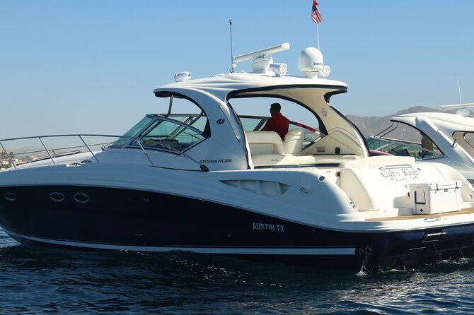 Luxury Yacht Tour in Los Cabos 45FT SeaRay Sundancer - Playa del Amor and the Calmer Sea of Cortez