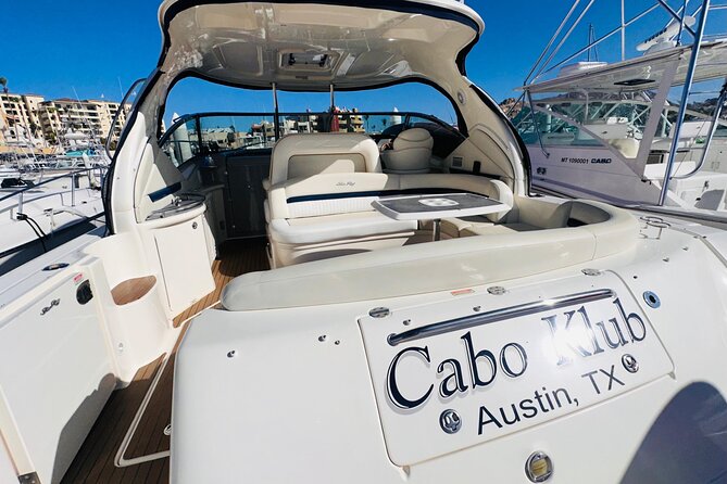 Luxury Yacht Tour in Los Cabos 45FT SeaRay Sundancer - Sunset, Margaritas, and Possible Whale Sightings