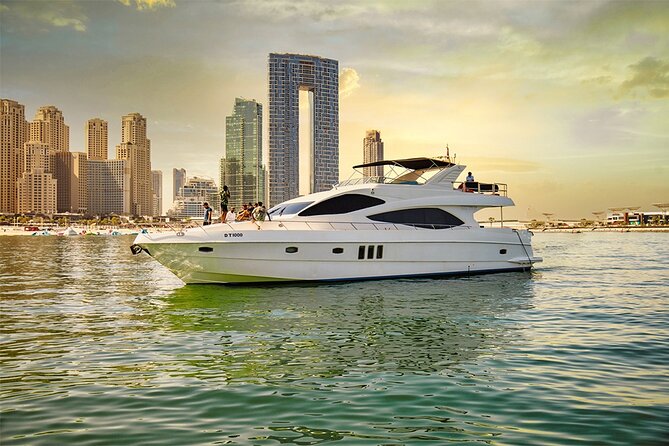 Majesty 77ft Diamond Dust — Dubai's best yacht rental - A private yacht with room to move