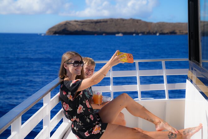 Maui: Molokini and Turtles Luxury Yacht Snorkel - A luxury yacht, not just a boat ride