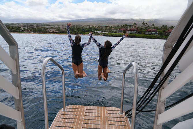 Maui: Molokini and Turtles Luxury Yacht Snorkel - The price and who gets the best value