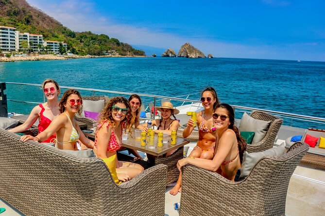 Mega Yacht Limousine of the Sea 1: Puerto Vallarta - Why private groups get the best value