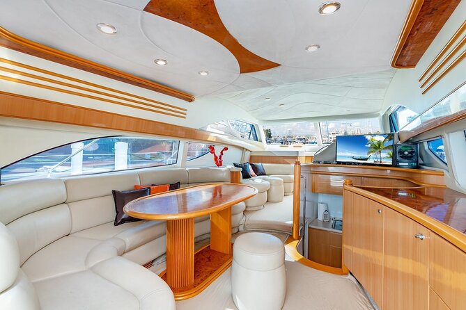 Miami 2 Hours Private Yacht Tour for 13 ppl on a 50 ft Yacht - A private yacht gives Miami a better angle