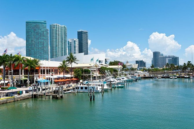 Miami Beach Boat Rental: Unforgettable On-Water Experiences - A Private Boat Gives Miami a Different Point of View