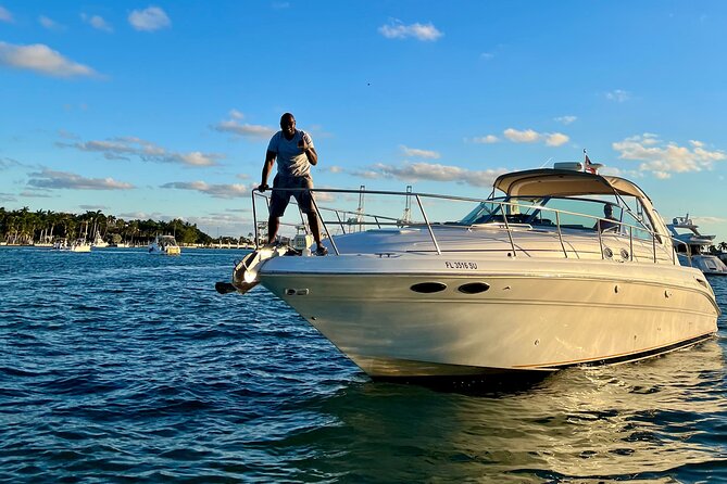 Miami Beach Luxury Yacht Adventure: Explore Stunning Coastline - Who will enjoy this yacht outing most