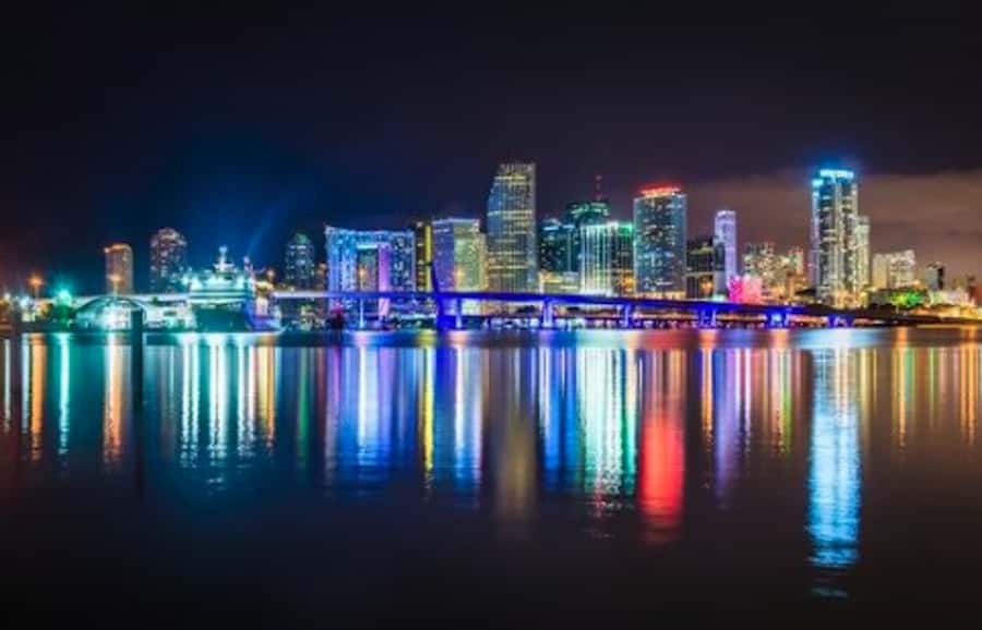 Miami: Party Yacht Cruise with Open Bar and DJ - The best reason to book, and the best reason to pass
