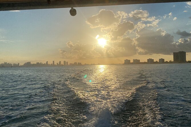 Miami Sightseeing Cruise on a Luxury Yacht - Who will enjoy this cruise?
