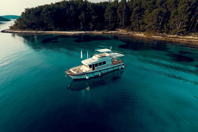Mljet Island National park Yacht Excursion from Korcula Island - Lunch on the yacht at 14:30