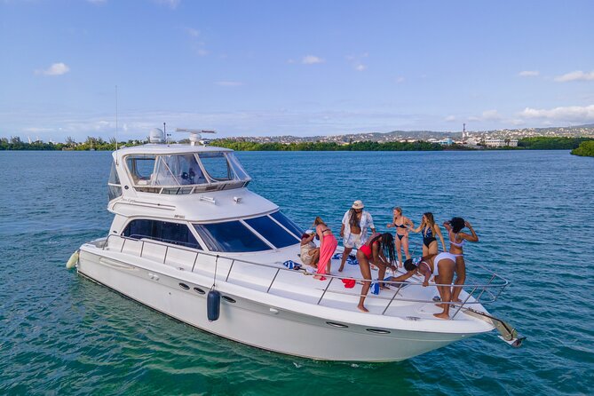 Montego Bay Private Yacht Tour with Open Bar and Lunch - What the $2,500 price really buys