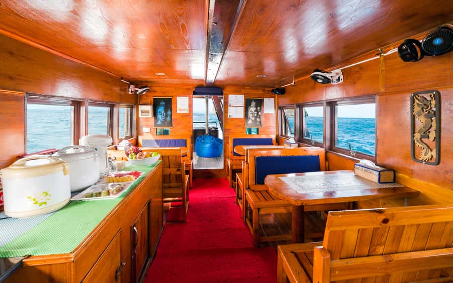 Mu Ko Ang Thong: Private Day Charter in Classic Thai Yacht - Caves, tunnels, and kayaking at Koh Tai Plao