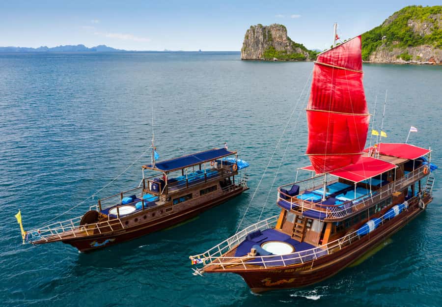 Mu Ko Ang Thong: Private Day Charter in Classic Thai Yacht - Five Islands and the first stretch across the Gulf