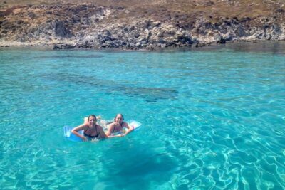 Yacht Cruise to Rhenia and Guided Tour of Delos