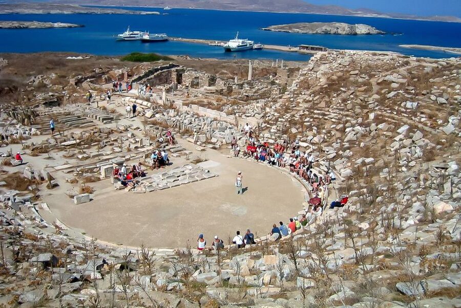 Mykonos: Yacht Cruise to Rhenia and Guided Tour of Delos - The return sail can be the roughest part