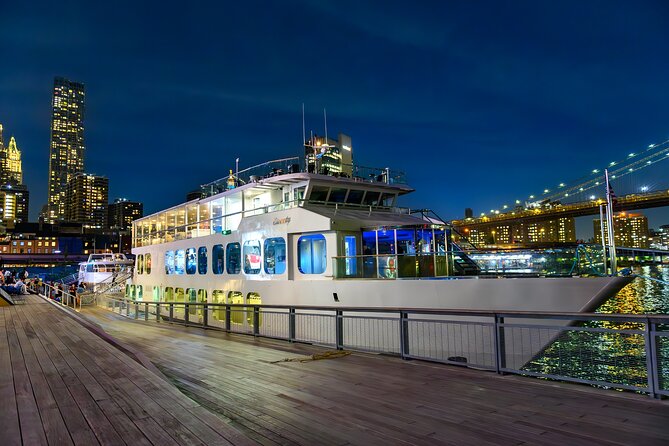 New York City Dinner Cruise on Luxury Yacht with Live Music - Why this cruise works as a New York night out