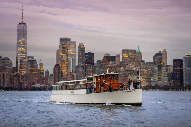 New York City Sunset Cruise on a Yacht - Manhattan Skyline Views From Inside and Outside