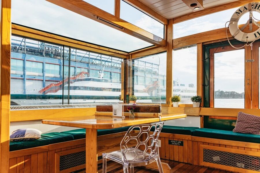 New York City: Sunset Yacht Cruise - The first views of Lower Manhattan