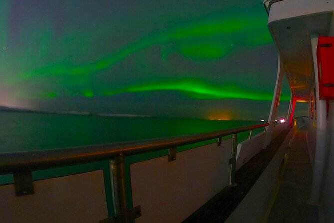 Northern Lights Yacht Cruise in Reykjavik - How the two-hour search works