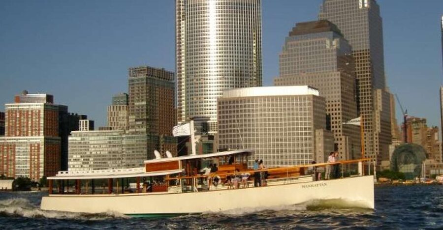 NYC: Evening Jazz Cruise on the Yacht Manhattan - Should you book it?
