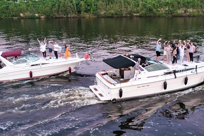 Ottawa: 1-Hr. Public Tour on a Real Yacht (Thurs. to Sun. @ 6 PM) - A proper yacht ride from Point Gatineau