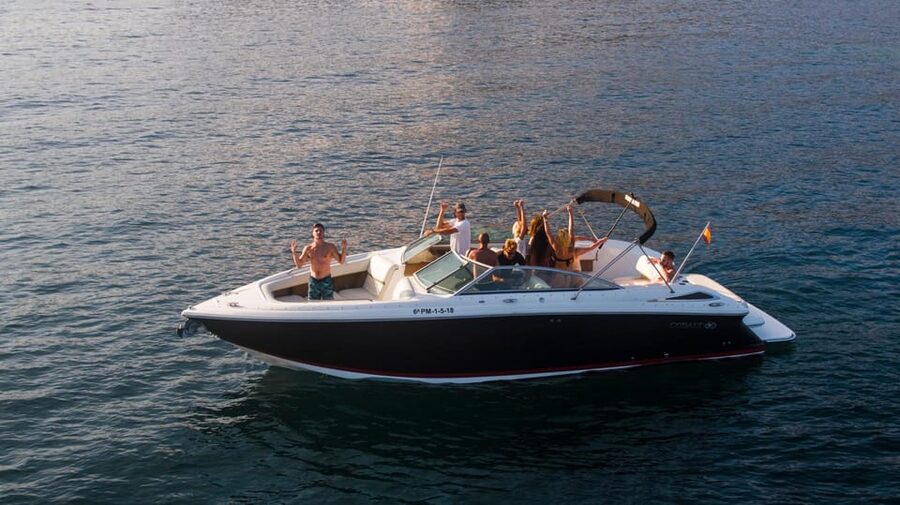Palma de Mallorca: Private Yacht Trip with Drinks - A relaxed break with drinks on board