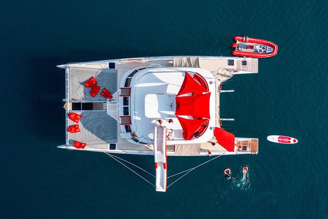 Pattaya Full-Day SUNSET Yacht exclusive Island(Buffet,Snorkeling) - A buffet lunch keeps the day easy