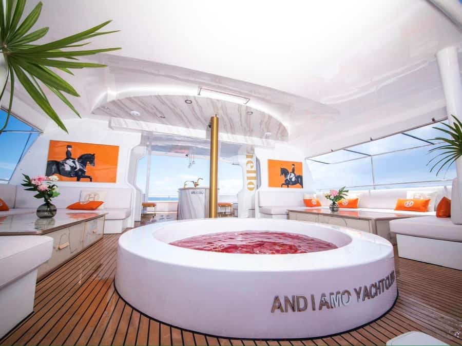 Phuket: Coral and Racha Island Yacht Tour with Lunch - What this Phuket yacht day is really like