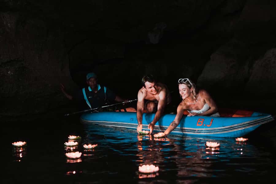 Phuket: James Bond & Phang Nga Bay by Luxury Sunset Yacht - The Thai lantern ritual