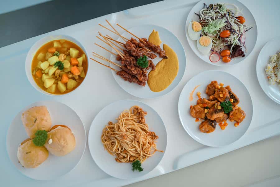 Phuket: James Bond & Phang Nga Bay by Luxury Sunset Yacht - Guides, service, and the feel on board