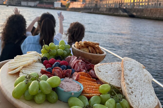 Port : 6 Bridges Private Yacht Cruise with Local Wine & Snacks - Dom Luís I and the Ribeira postcard view
