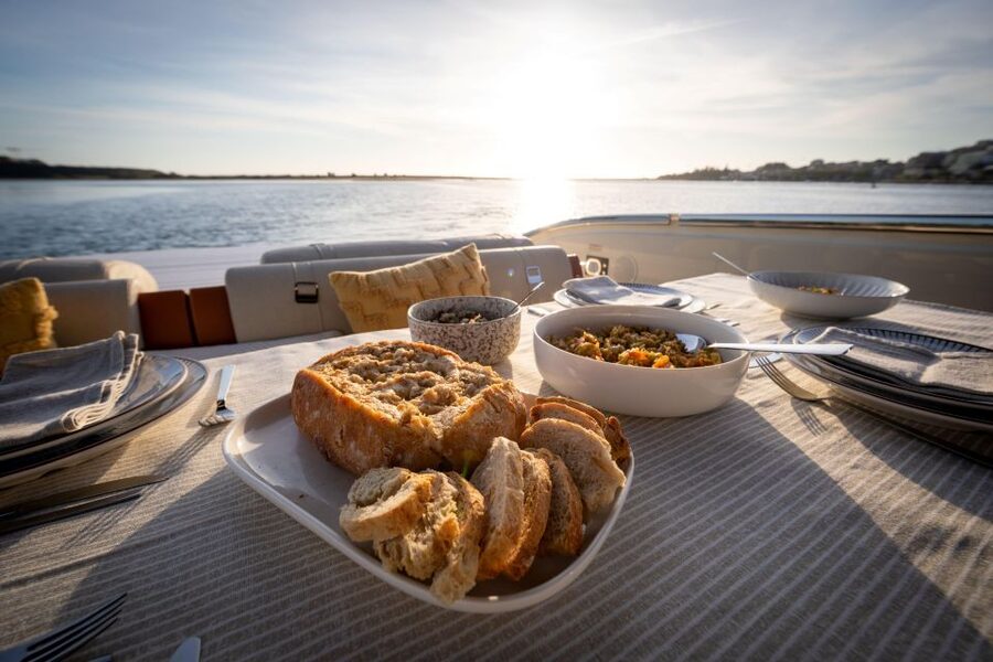 Porto: Douro River 2h Sunset Private Cruise with Port Wine - Foz do Douro and the river mouth