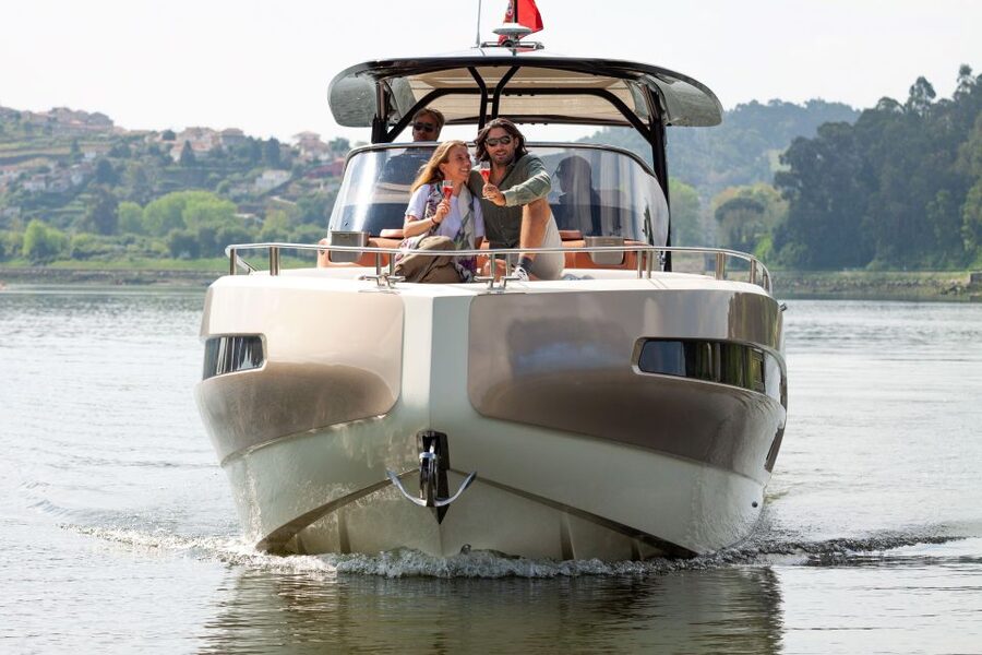 Porto: Douro River 2h Sunset Private Cruise with Port Wine - What sunset adds to the cruise