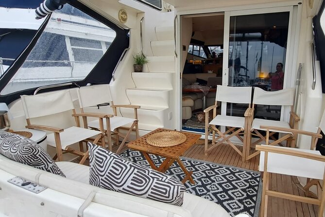 Porto: Luxury Yacht Cruise on the Douro River and Estuary Reserve - Who will enjoy this most