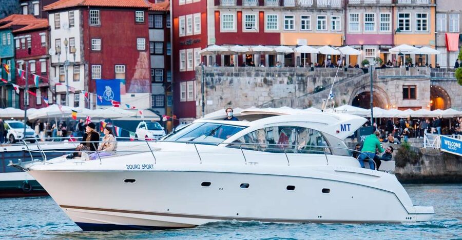 Porto: Passeio em iate privado no Douro com welcome drink - Key points to know before you book